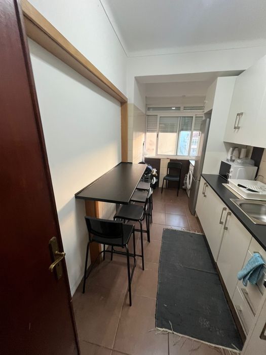 Quarto para arrendar