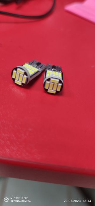 Авто лампа т10. Габариты.