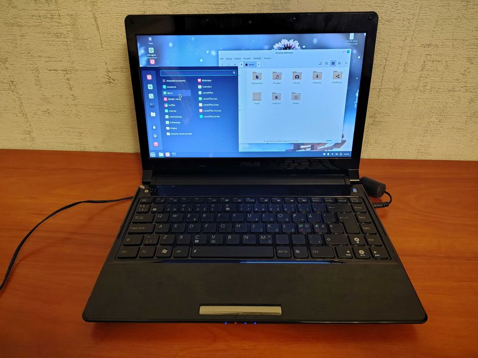 ASUS UL30VT 13.3'' C2D SU7300 4GB DDR3 500GB HDD