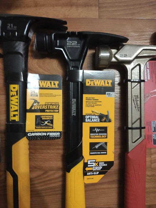 Молоток Irwin металевий Fiskars Dewalt Milwaukee