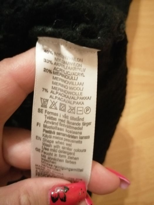 Swetr duży czarny dsmski Indiska L
