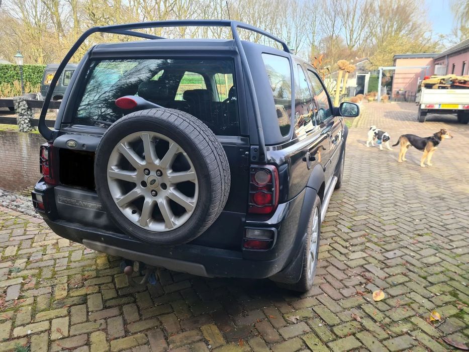 Land Rover FREELANDER V6 peças usadas estribos mata vacas 3 portas