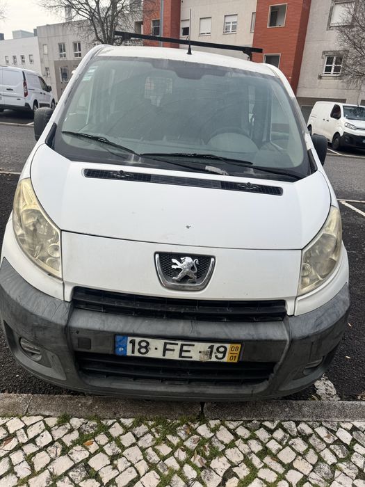 peugeot expert 2.0 hdi longa 6 lugares