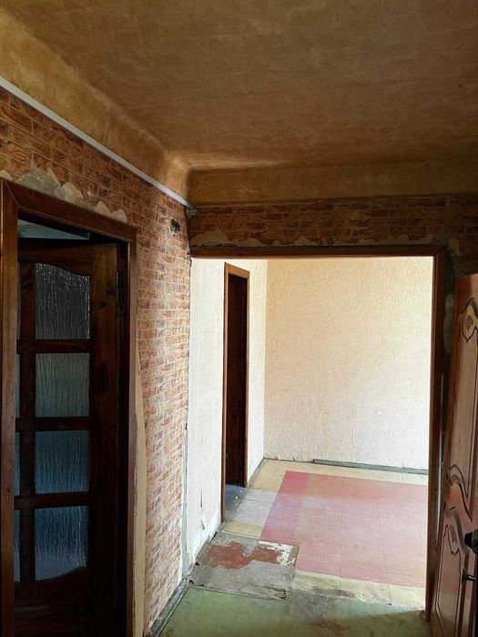 3-кімнатна квартира, 4/5 поверх, роздільне планування, Правий берег