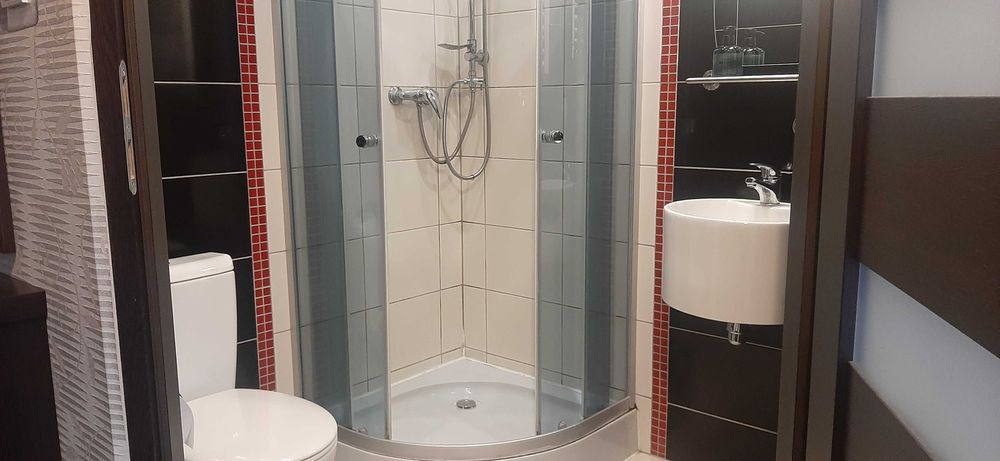 Pokoje do wynajecia , noclegi , kwatery pracownicze - Nysa