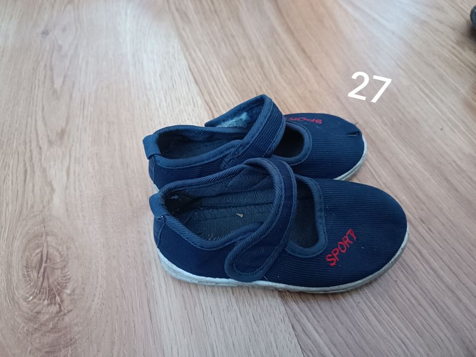 Взуття дитяче приємні ціни гарний стан