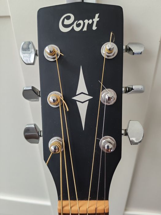 Guitarra acústica Cort