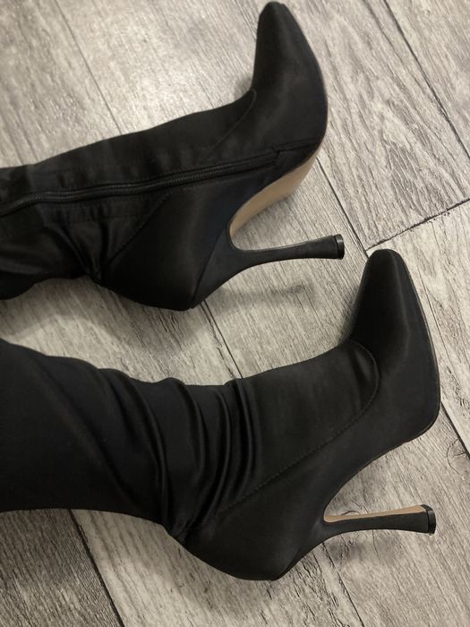 елегантні туфлі 23,5см