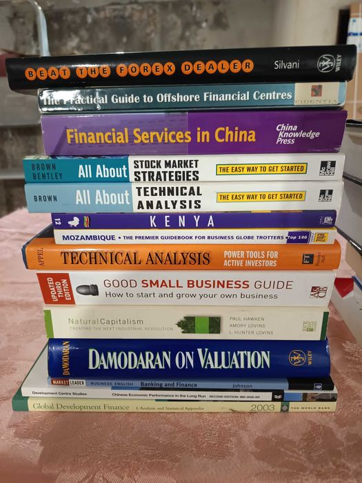 Lote livros em Inglês (Mercado Bolsista, Economia, Finanças)