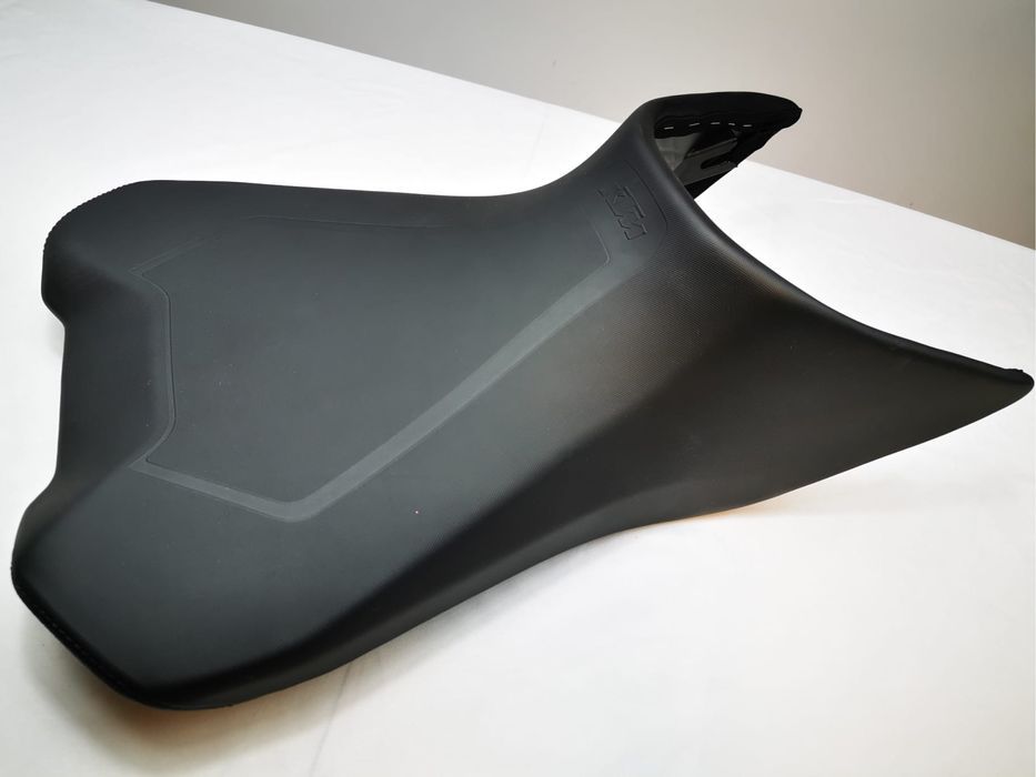 Siedzenie przednie kierowcy do KTM 1290 Super Duke Gt 16-18