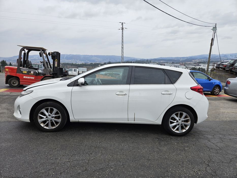 Toyota Auris 1.4 D4D de 2014 para peças