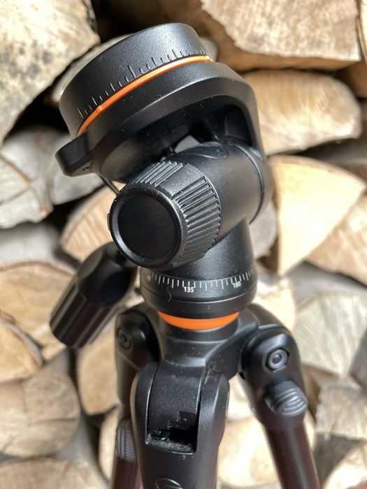 Statyw fotograficzny Vanguard Alta CA 233 AP