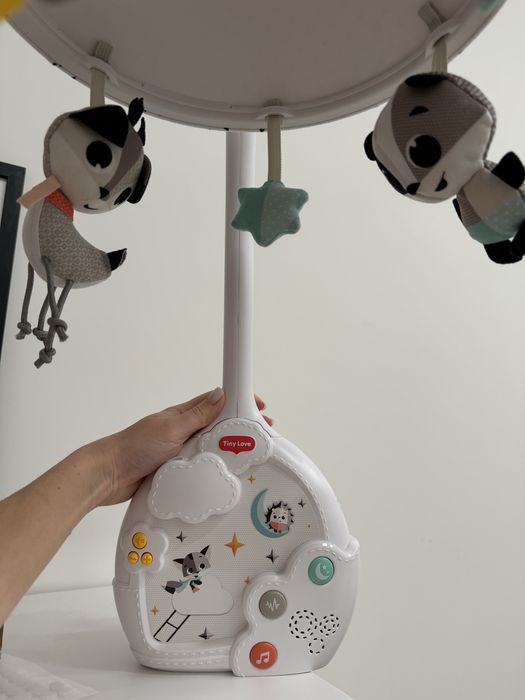 Музичний мобіль з проектором на ліжечко