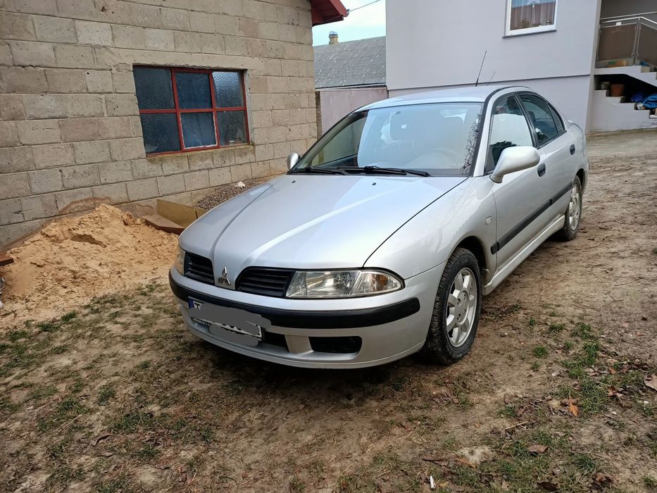 Mitsubishi Carisma Mitsubishi Carisma, wygodne, niezawodne