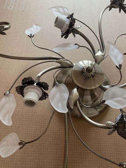 Світильник для дому