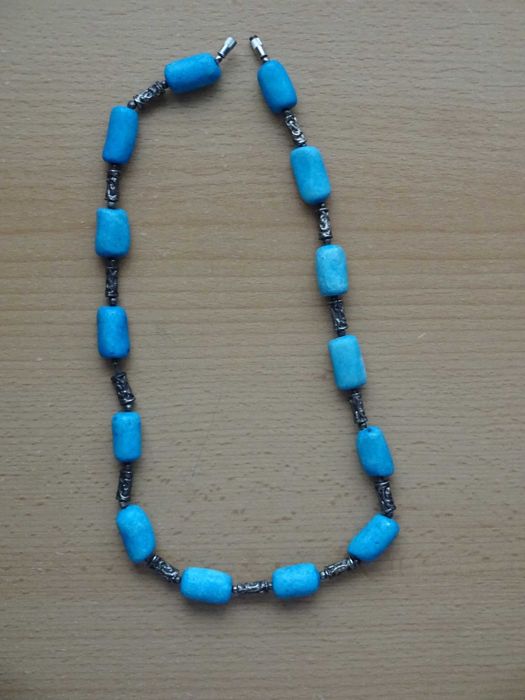 Naszyjnik walce z turkusowego kamienia