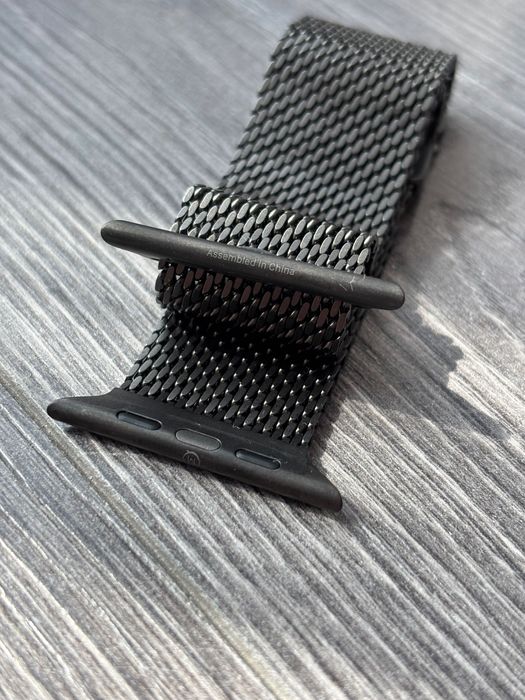 Ремінець Apple 49mm Black Titanium Milanese Loop - Medium