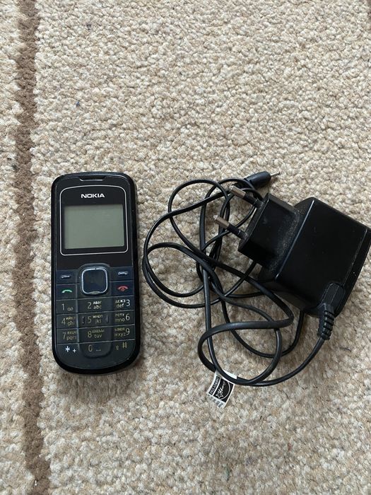 Продам кнопковий телефон nokia