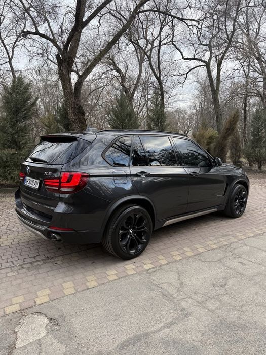 BMW X5 diesel 3.0 офiцiйне цiле авто