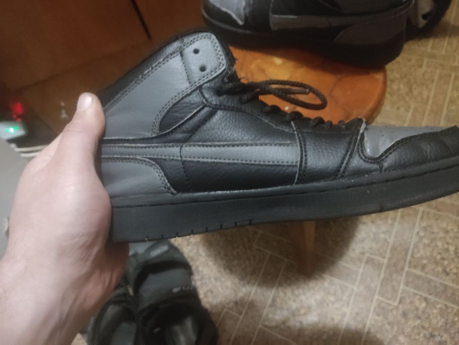 Взуття на хлопчика