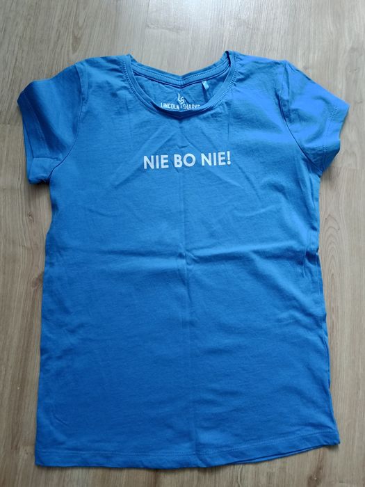 Trzy koszulki dziewczęce