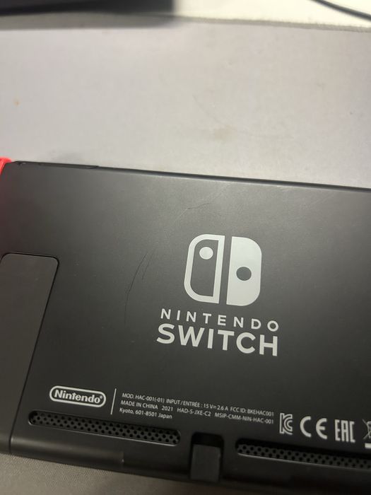 Nintendo Switch V2 - pełny zestaw + etui