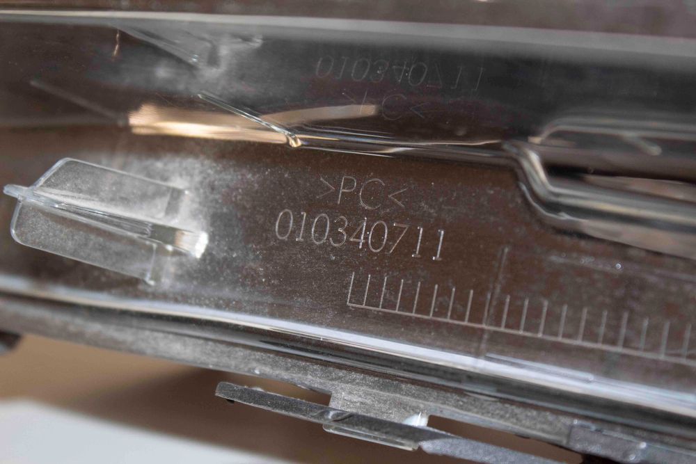 Farol Renault Clio (N.058-Z4)