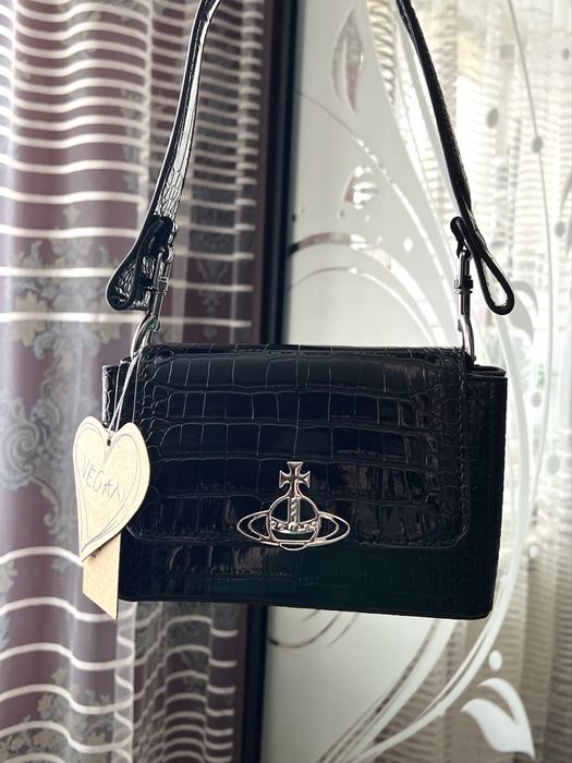Сумка Vivienne Westwood Hazel Clutch вівʼєн вествуд чорного кольору