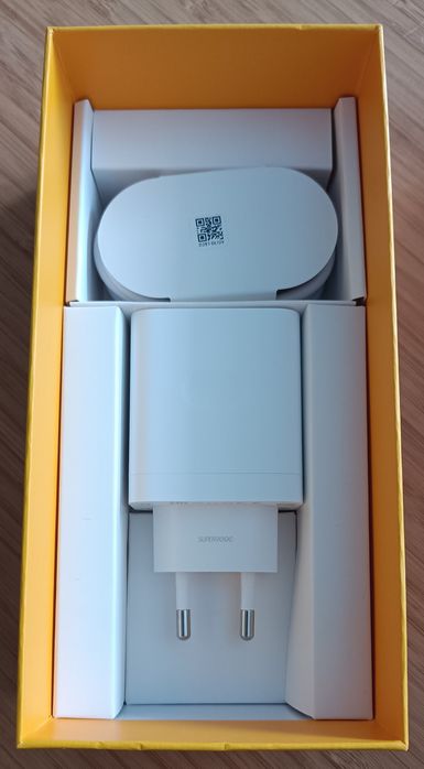 Telefon smartfon Realme C67 jak nowy