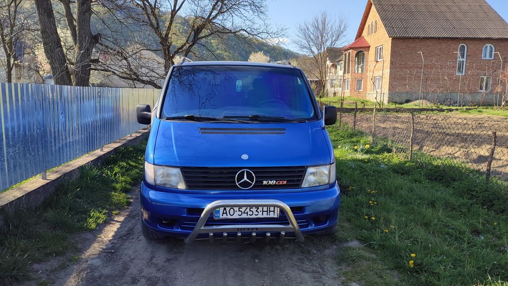 Mercedes Benz Vito
