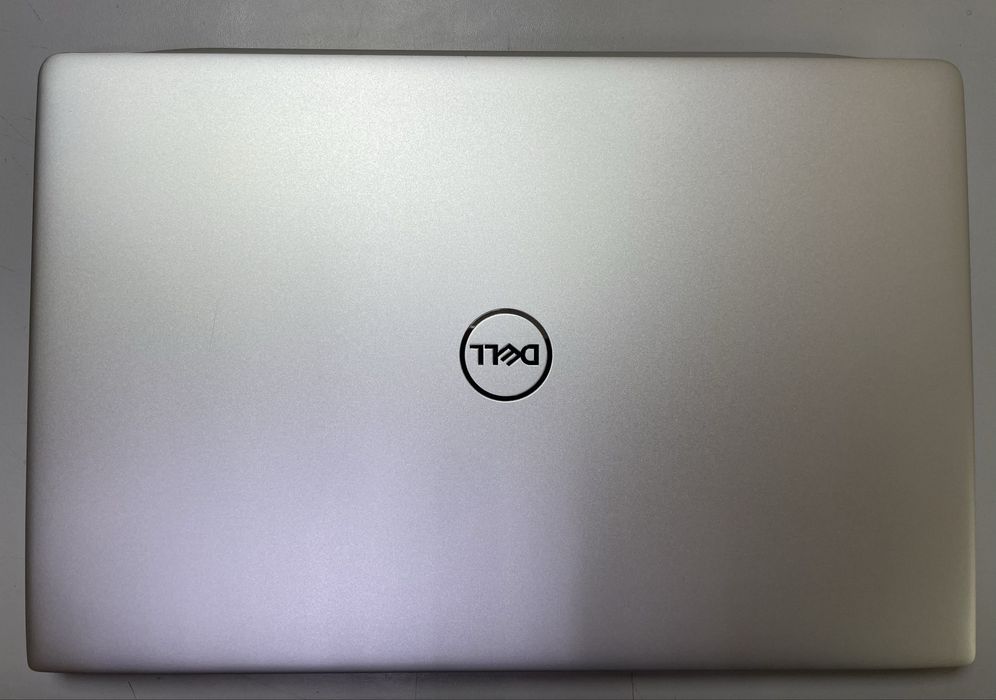 Dell Inspiron 15 5590 (15.6"/i7-10510U/MX250/DDR4 8GB/512GB NVMe/АКБ 9%)
