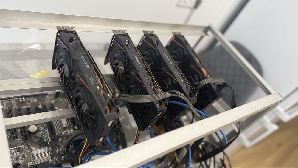 Майнинг-ферма на 4 видеокарты Gigabyte RX 580 4GB | Полностью рабочая
