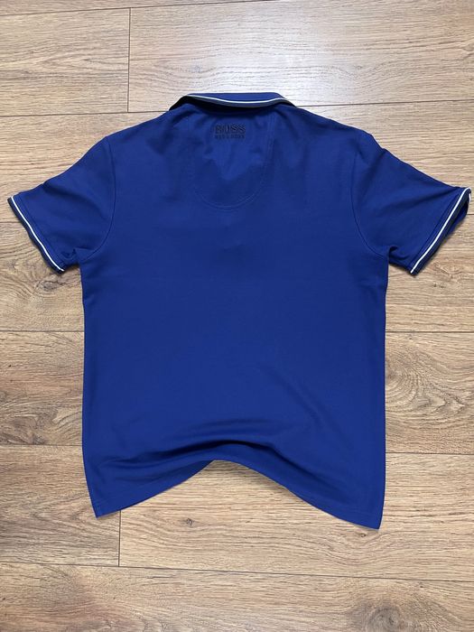 Оригінальне поло Hugo Boss.