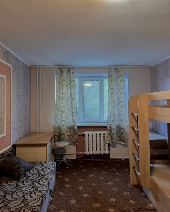 Оренда кімнати в гуртожитку