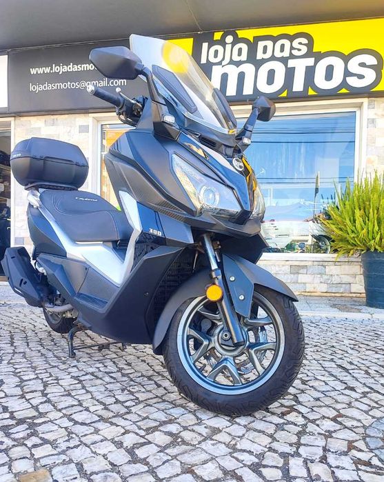 SYM Cruisym 300 ABS 2019 Elegante, confortável e pronta para o dia a dia ou viajar