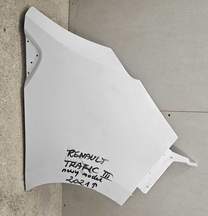 Renault Trafic III błotnik przód przedni prawy od 2021r.