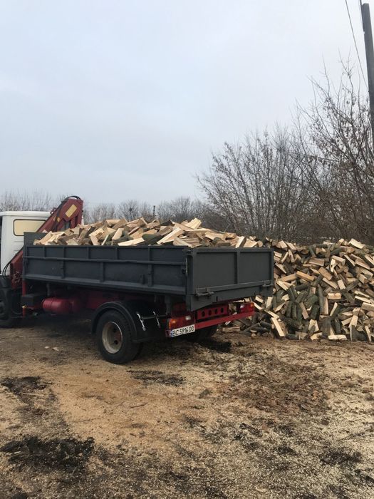 Рубані дрова для опалення. Швидка доставка!