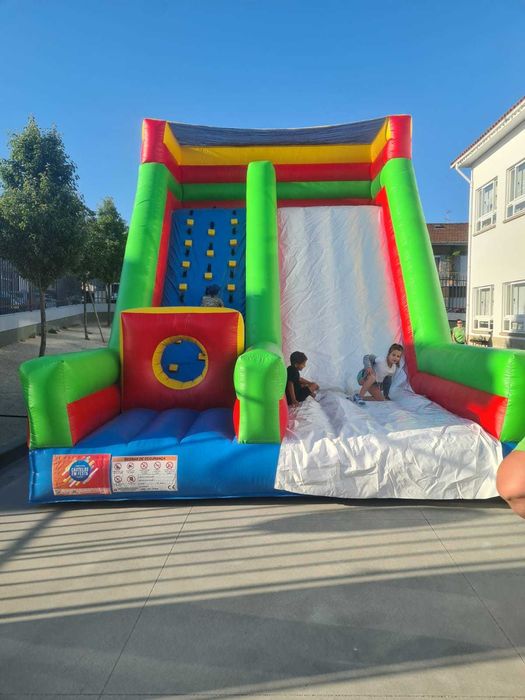 Equipamentos insufláveis/recreativos