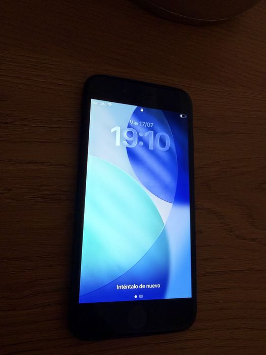 IPHONE SE 2gen cuidado com caixa