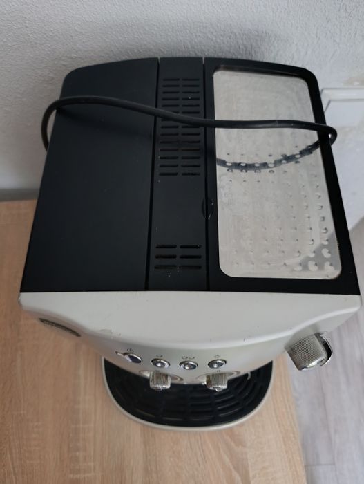 Кавомашини DeLonghi Magnifica