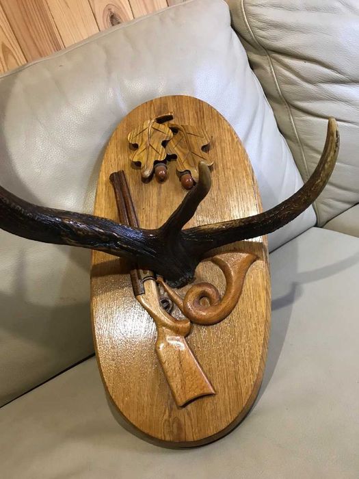 Рога оленя основа дуб