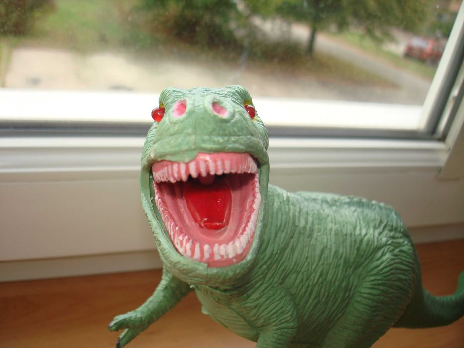 dinozaur ryczący