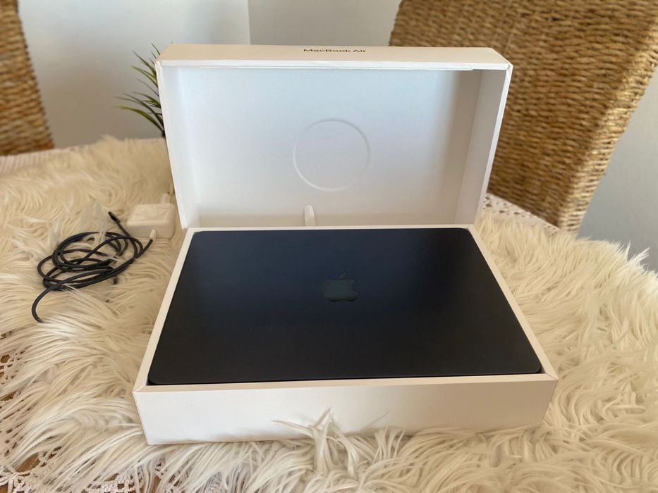 MacBook Air 13” M4 – Novo 11/2025