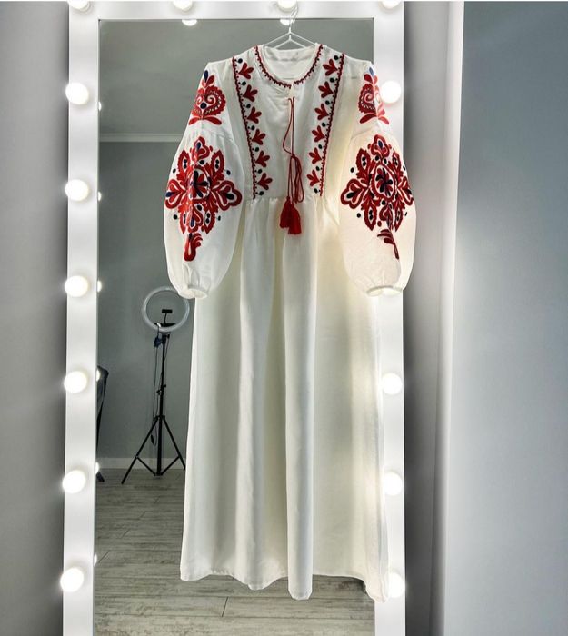 Вишита сукня, вишиванка, вишитое платье, плаття