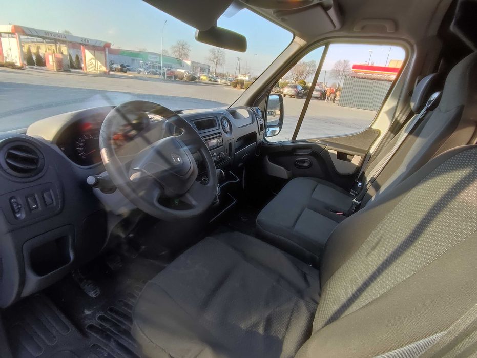 Renault Master 3 L3H2 2017r