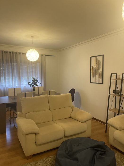 Aluga -se quarto para estudante / trabalhador