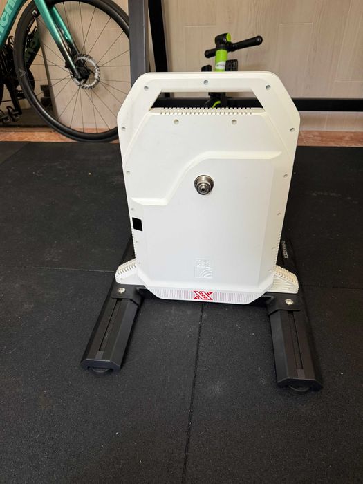 ThinkRider XX Pro – Smart Trainer Direct Drive 2000W | Excelente Estado | Zwift / MyWhoosh