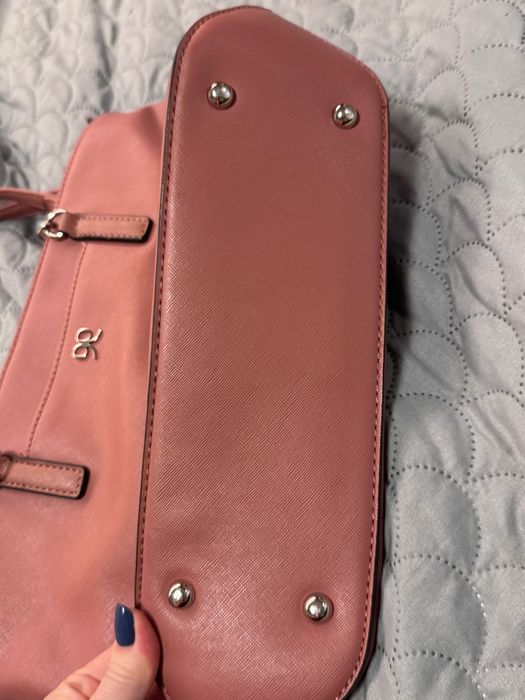 Torebka na ramię Nine West różowa