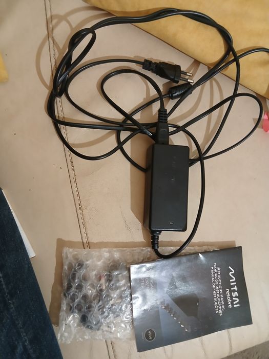 Carregador universal  mitsai