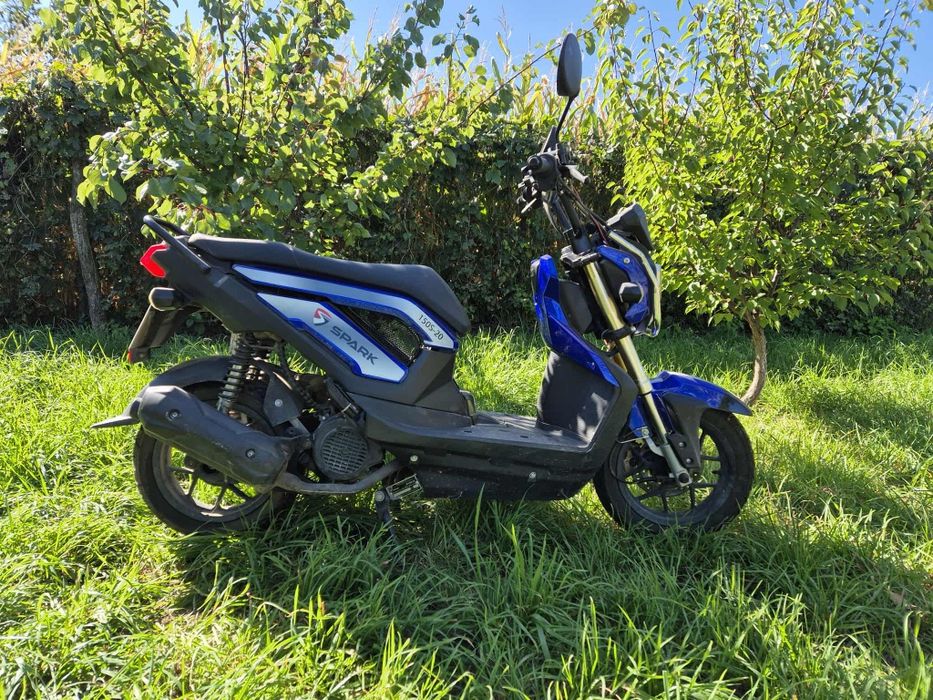 Скутер Spark sp150s20